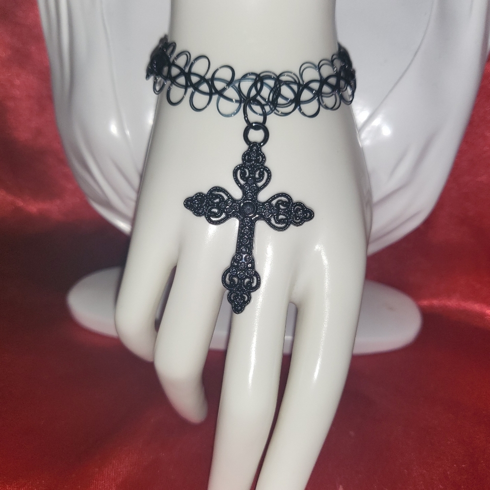 Cross Charm bracelet